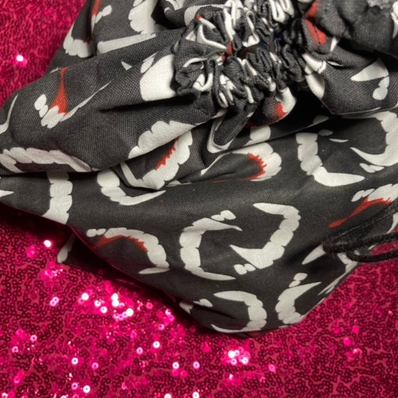 Vampire Fangs Bite Death Kiss Stripper Money Bag Dancewear Club Rave goth emo - Picture 13 of 14